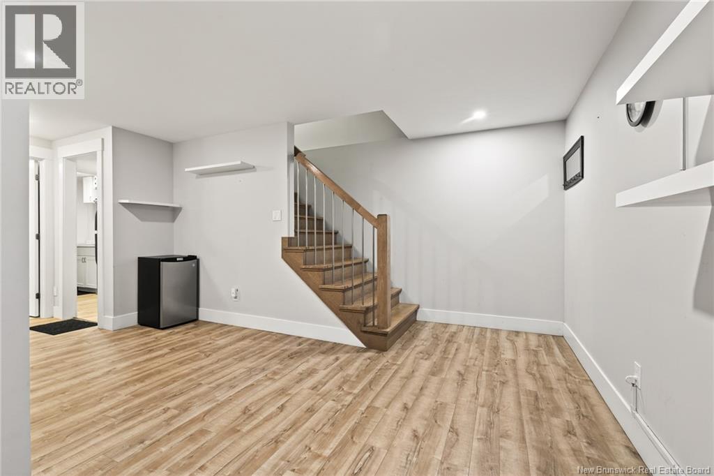 64 Satara Drive - 26