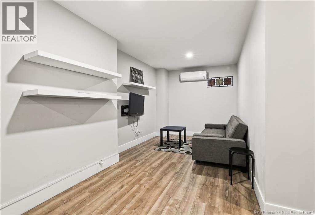 64 Satara Drive - 27