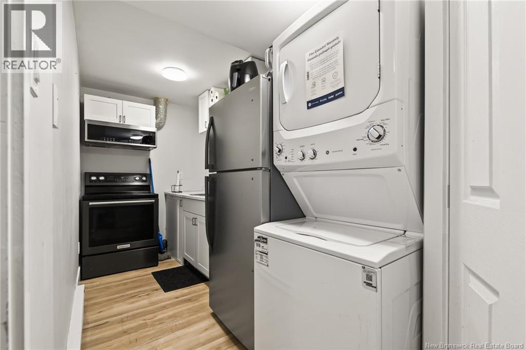 64 Satara Drive - 31