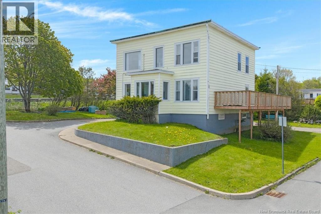 360 Riverview Drive - 1