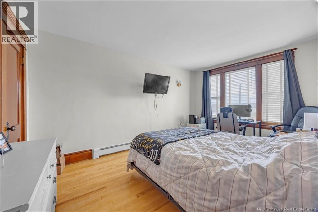 360 Riverview Drive - 19