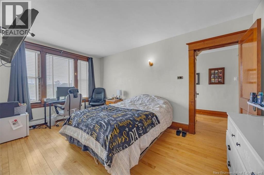 360 Riverview Drive - 20