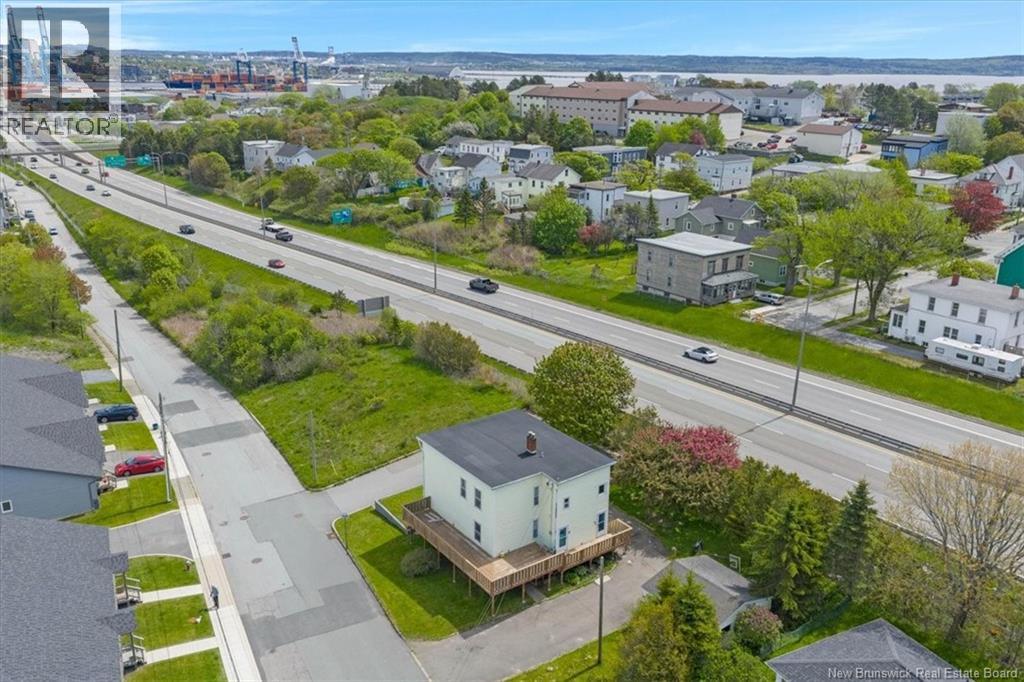 360 Riverview Drive - 26