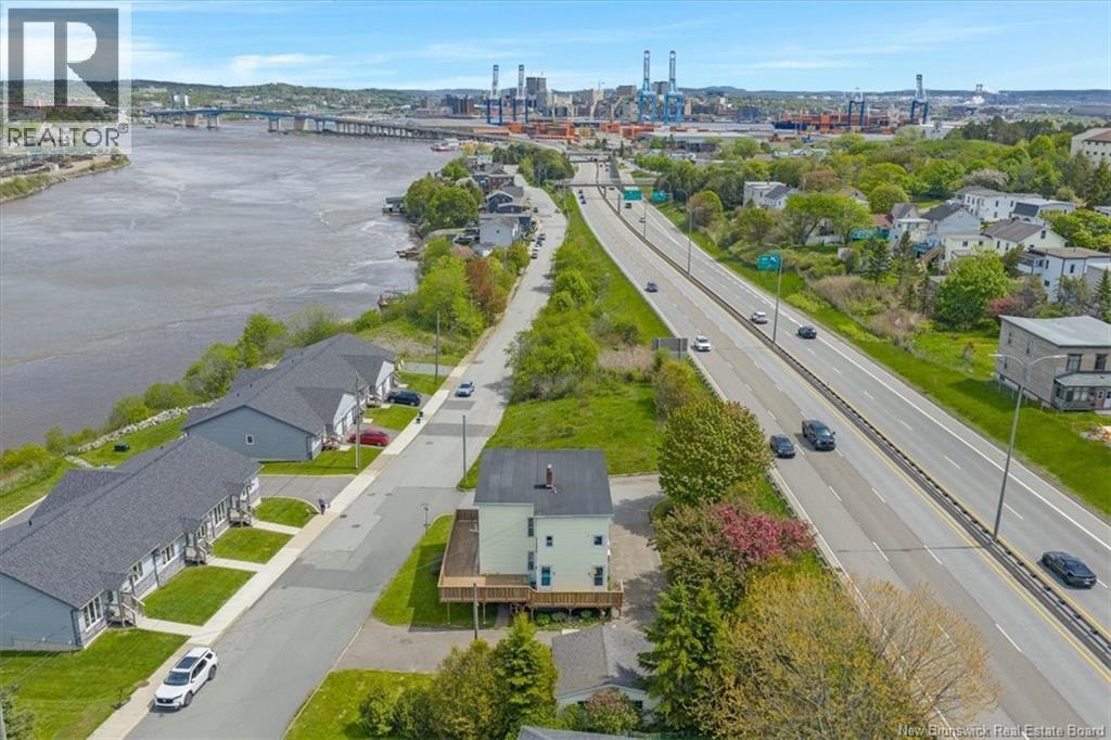 360 Riverview Drive - 27