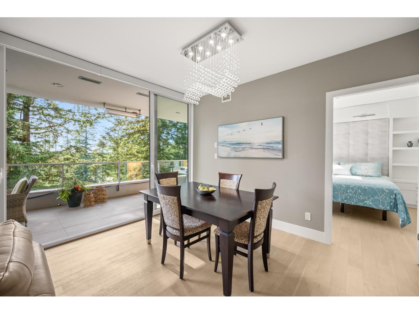 807 1501 VIDAL STREET, White Rock