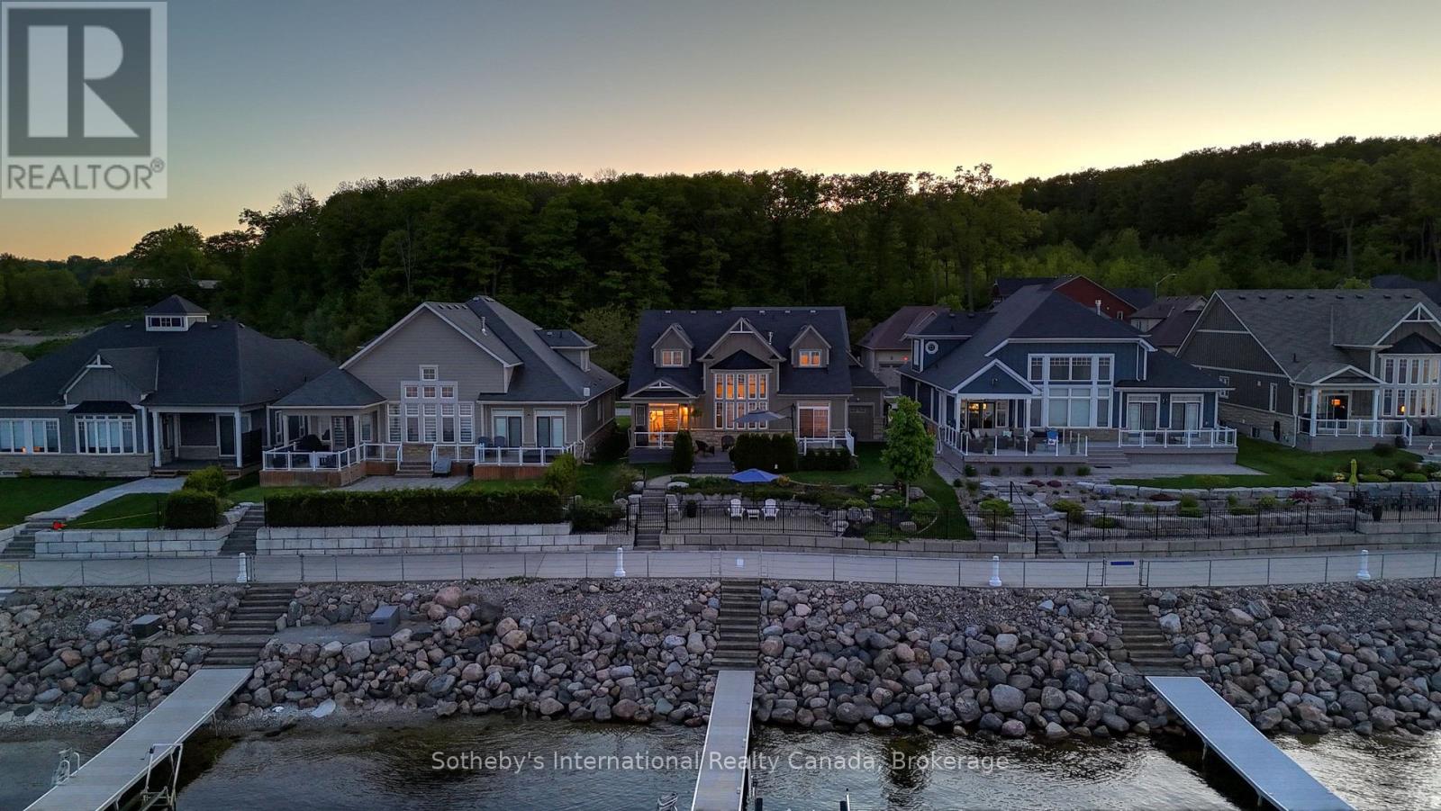 409 BAYPORT BOULEVARD - 5