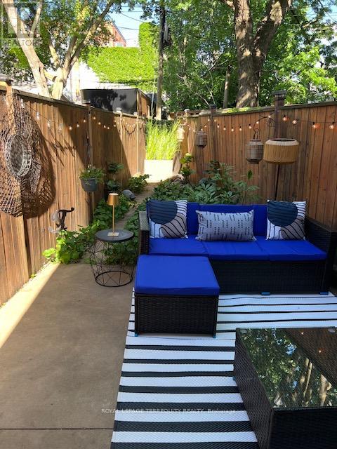 285 LISGAR STREET - 43