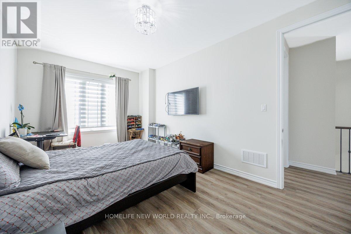 54 TYNDALL DRIVE - 29