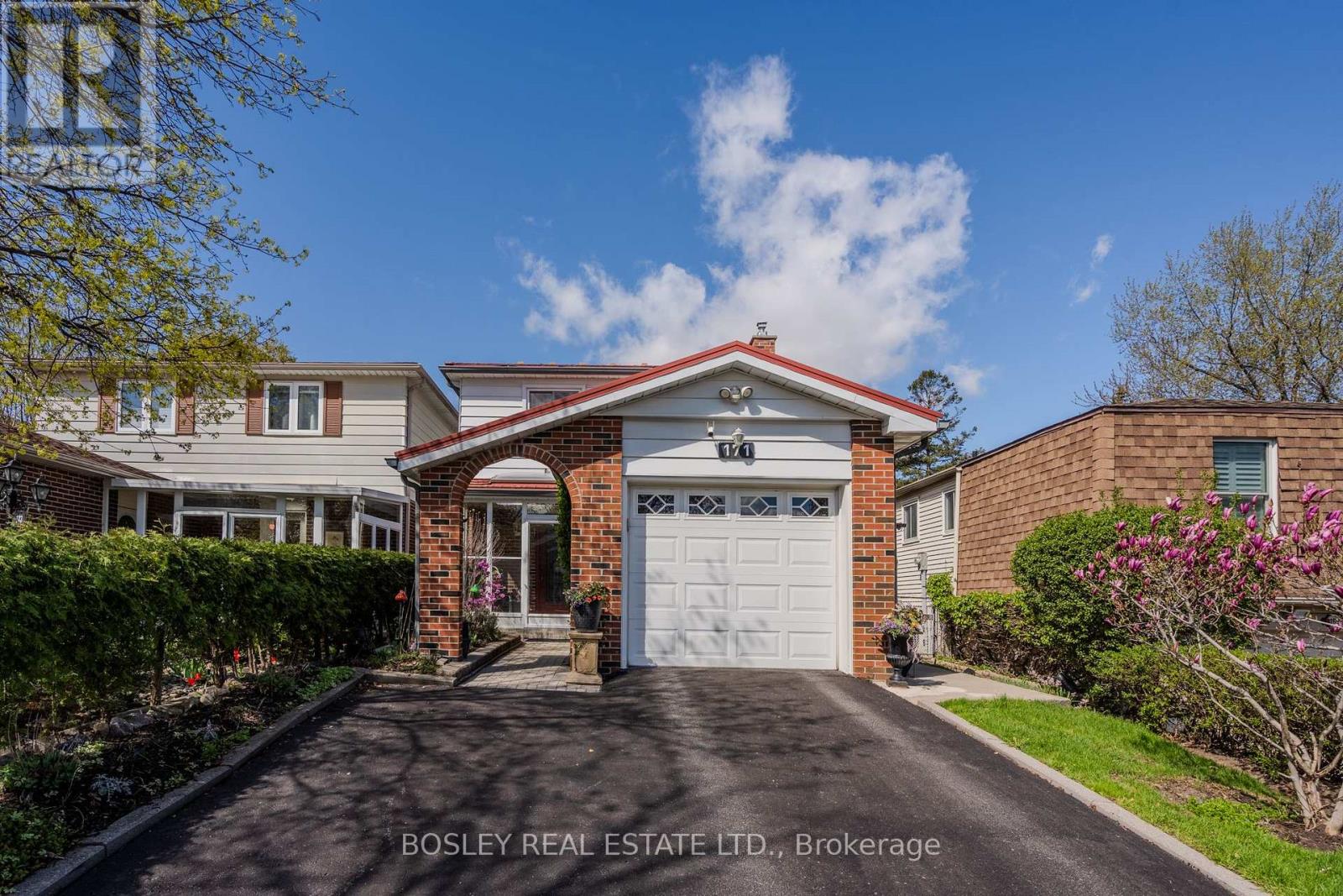 171 SIMONSTON BOULEVARD - 1