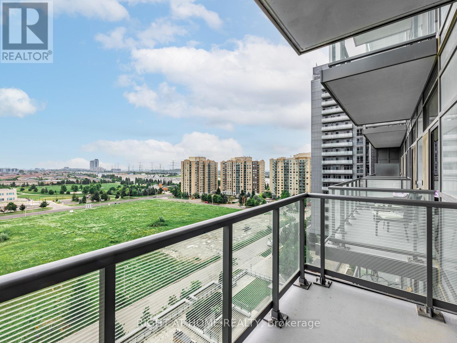 #1010 65 ONEIDA CRESCENT - 15