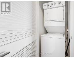 1010 - 65 Oneida Crescent, Richmond Hill, ON L4B0G9 Photo 7