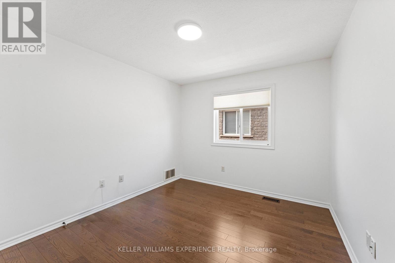 169 BIRKHALL PLACE - 17