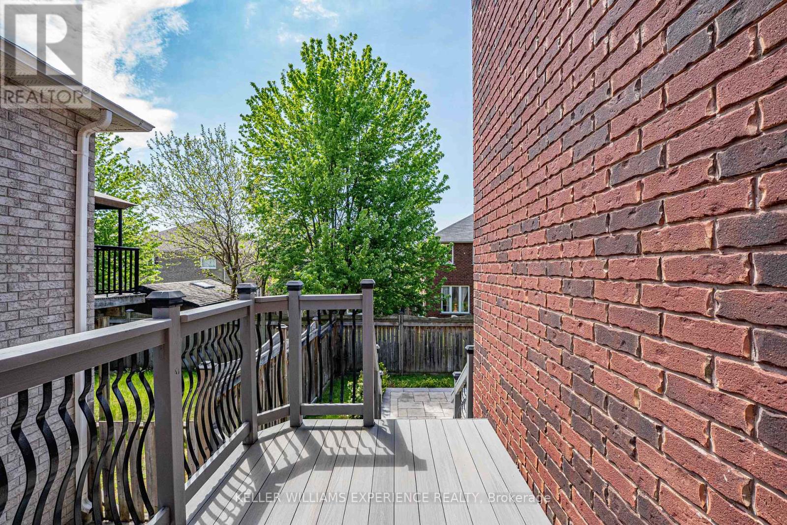 169 BIRKHALL PLACE - 26
