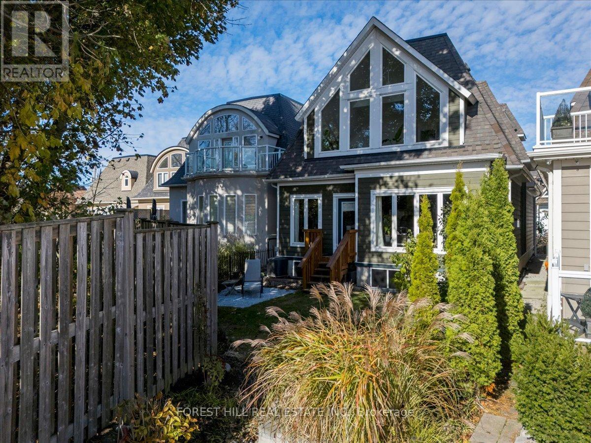 #10 10 INVERMARA COURT - 32
