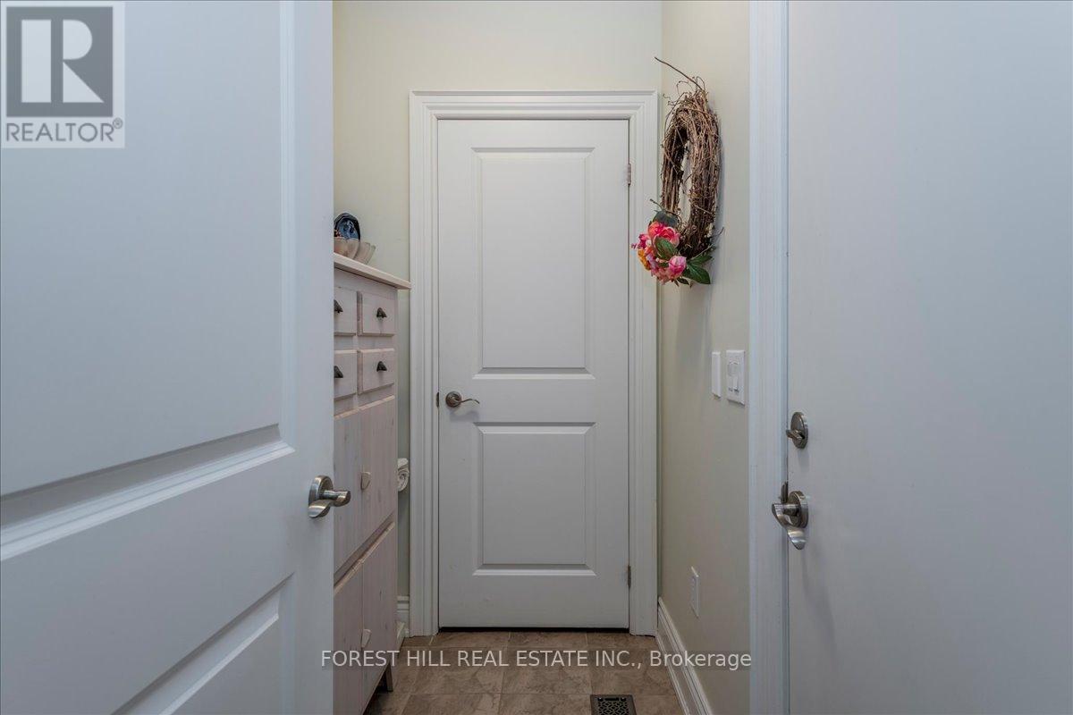 #10 10 INVERMARA COURT - 9
