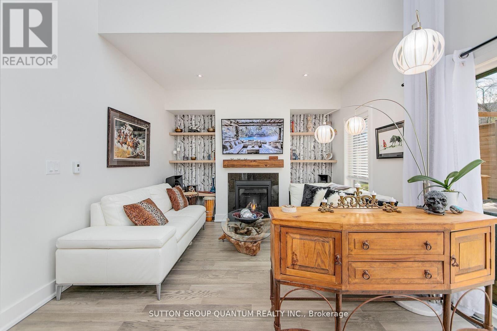 35 RUBY CRESCENT - 19