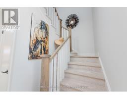 35 Ruby Crescent, Orillia, ON L3V8M3 Photo 9
