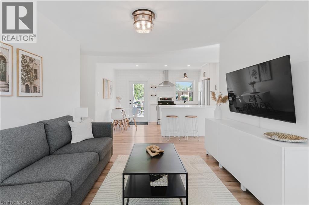 42 FOURTH Avenue - 13