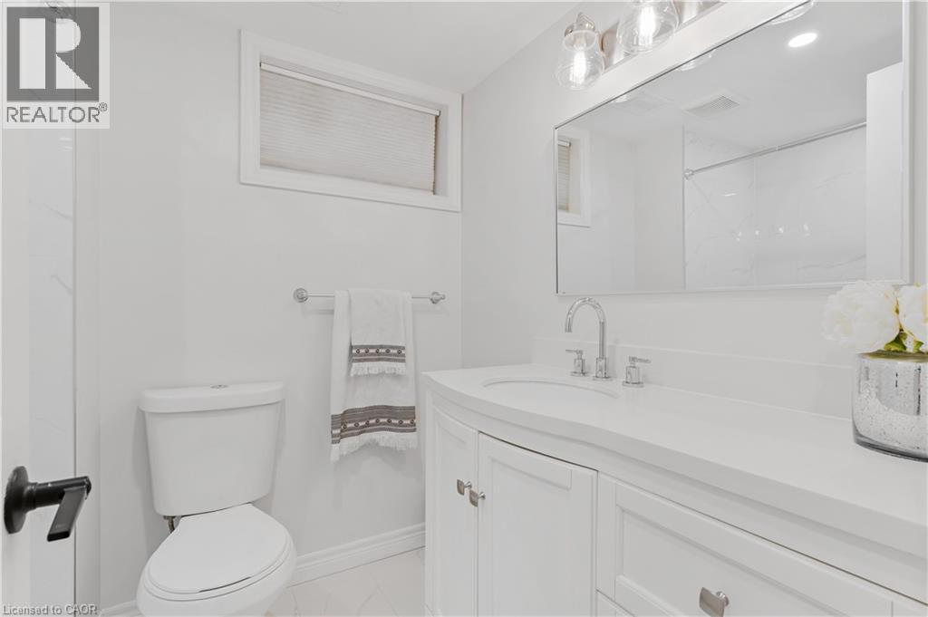 42 FOURTH Avenue - 34