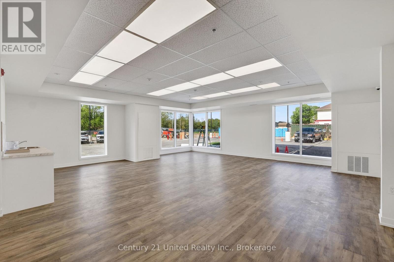 307 - 1687 HIGHWAY 2 ROAD