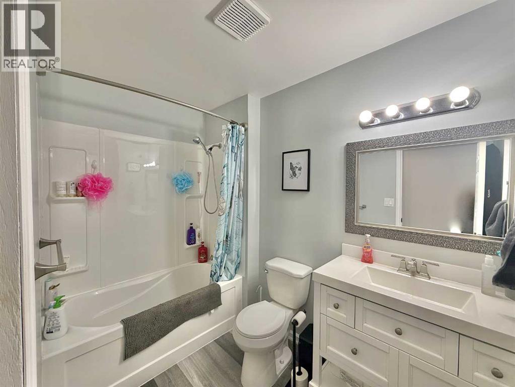 389 Mountain Street — photo 9
