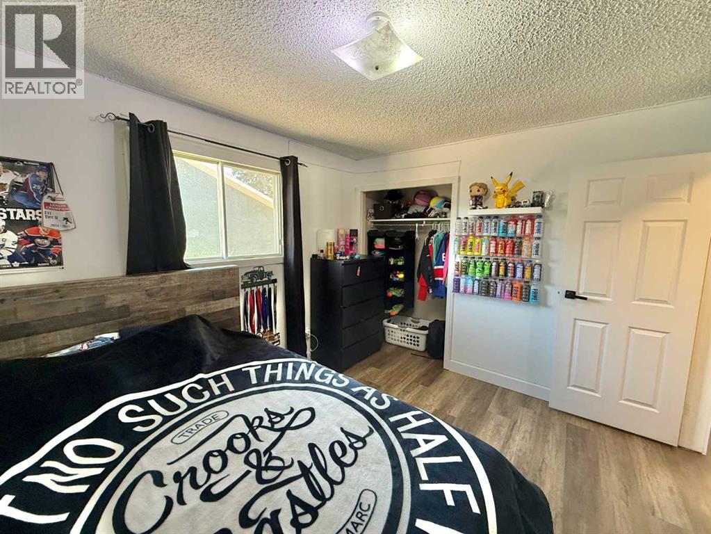 389 Mountain Street — photo 12