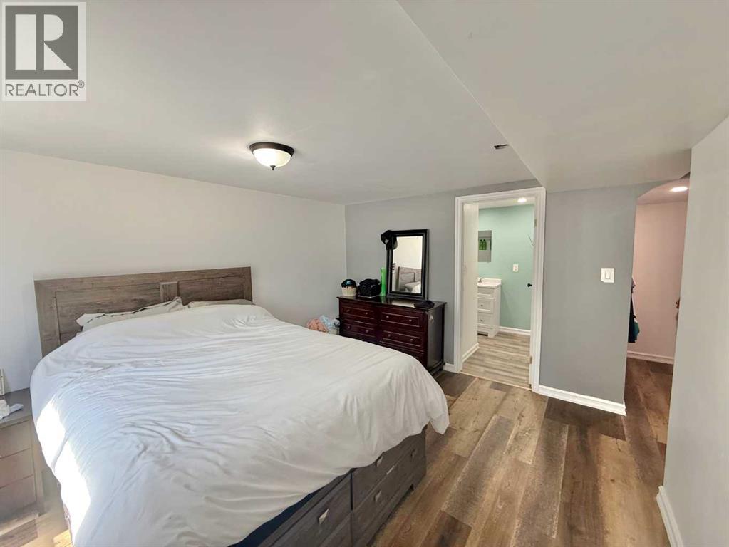 389 Mountain Street — photo 22
