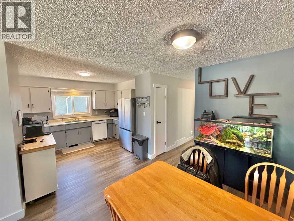 389 Mountain Street — photo 6