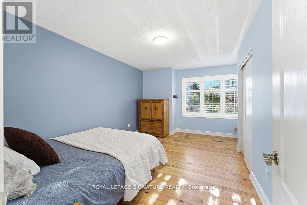 1667 DEMPSEY CRESCENT - 27
