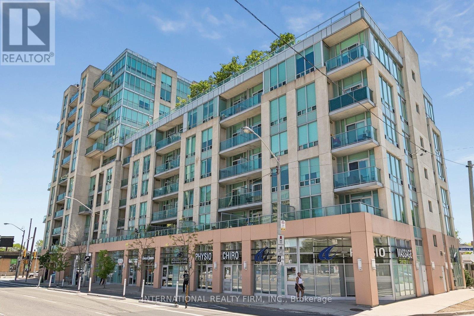Listing photo of 1011 - 3391 BLOOR STREET W