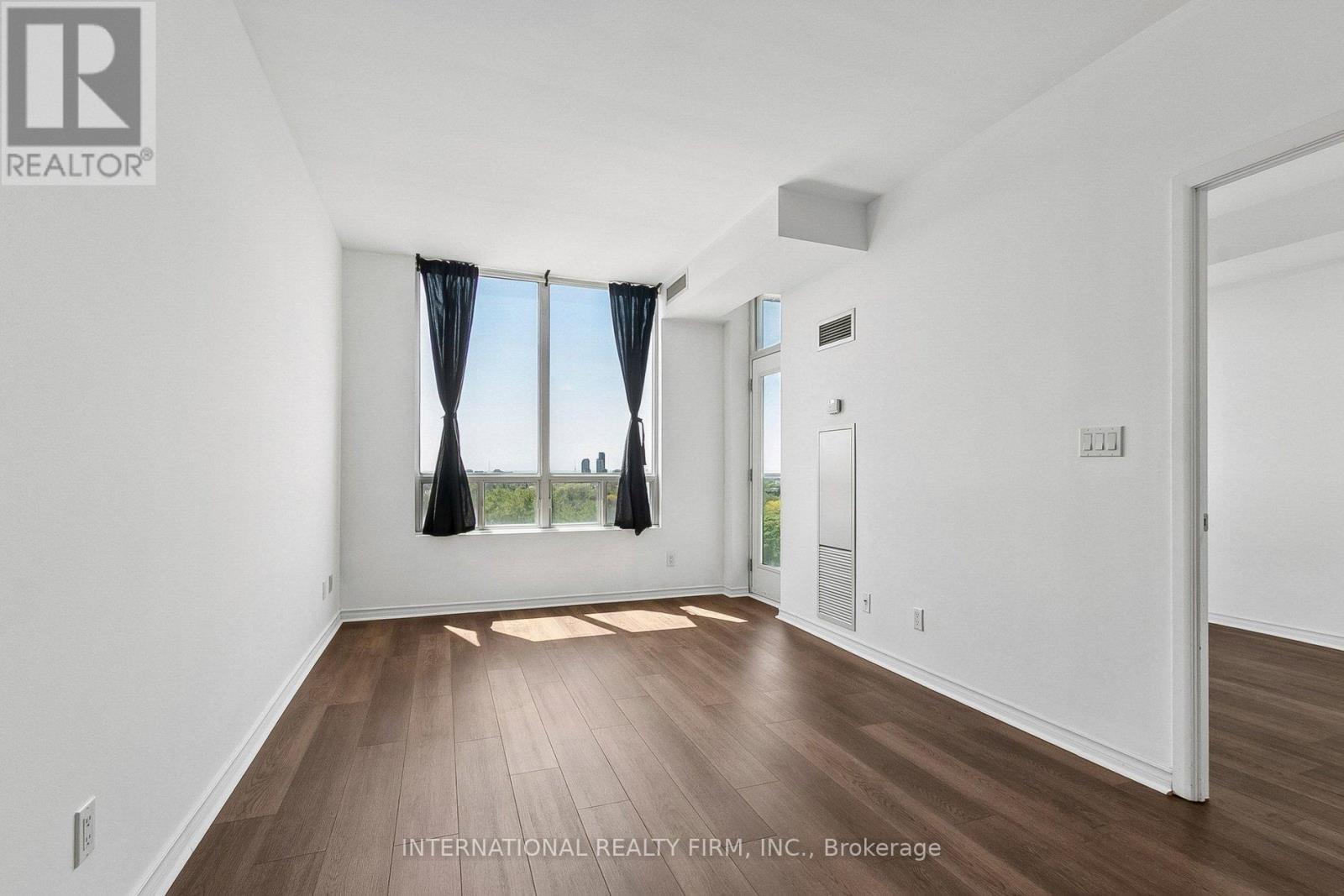 #1011 3391 BLOOR STREET W - 11