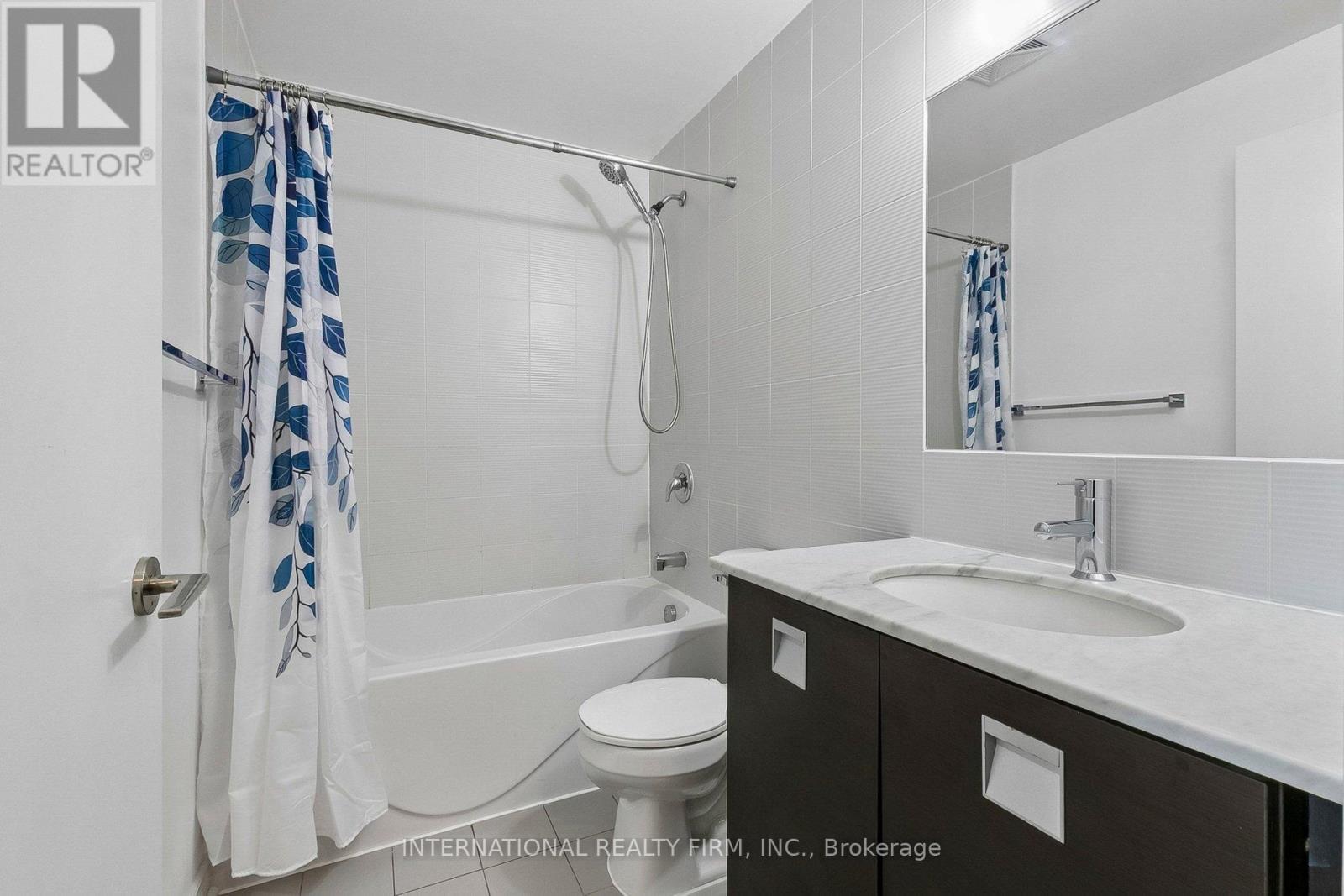 #1011 3391 BLOOR STREET W - 31