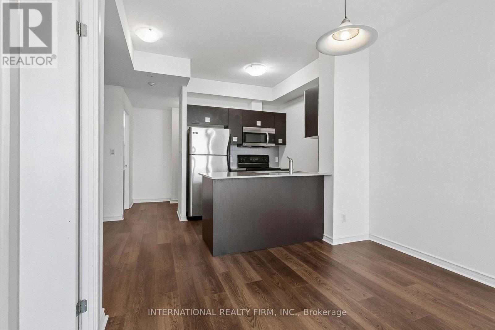 1011 - 3391 BLOOR STREET W