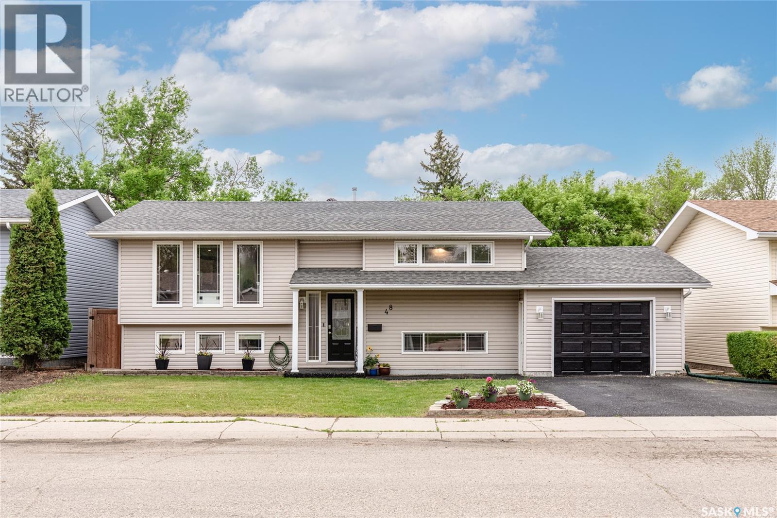 48 Aster CRESCENT - 2