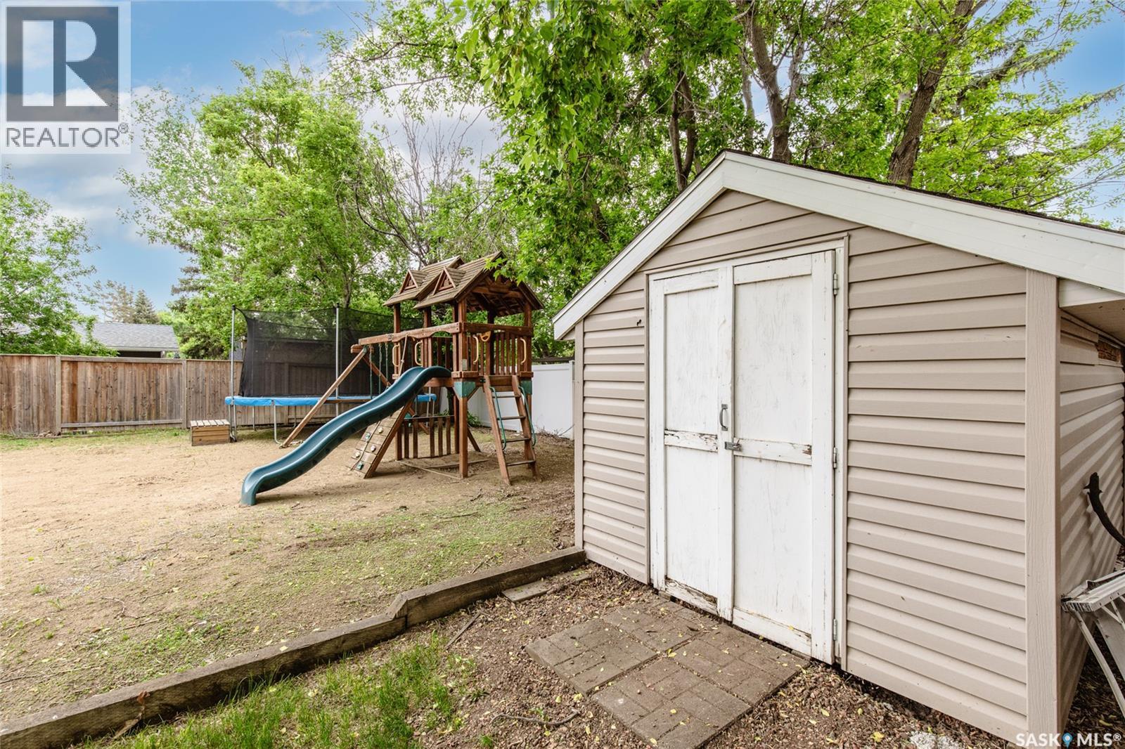 48 Aster CRESCENT - 61