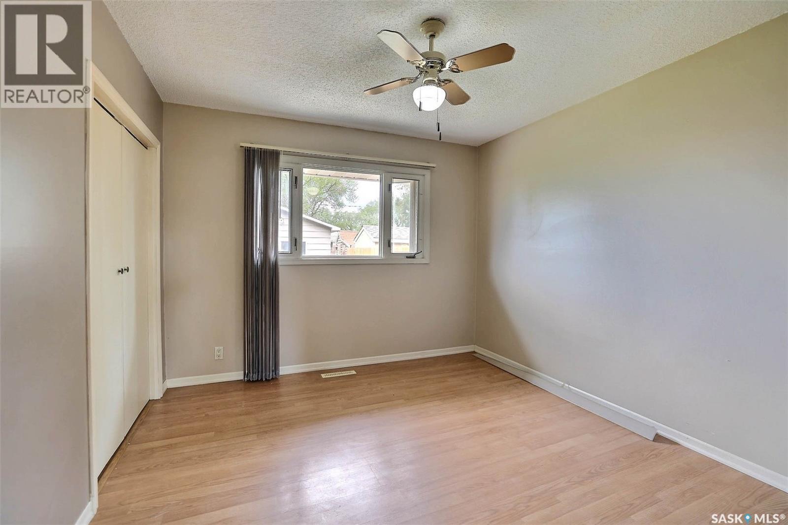 1834 Bond STREET — photo 9