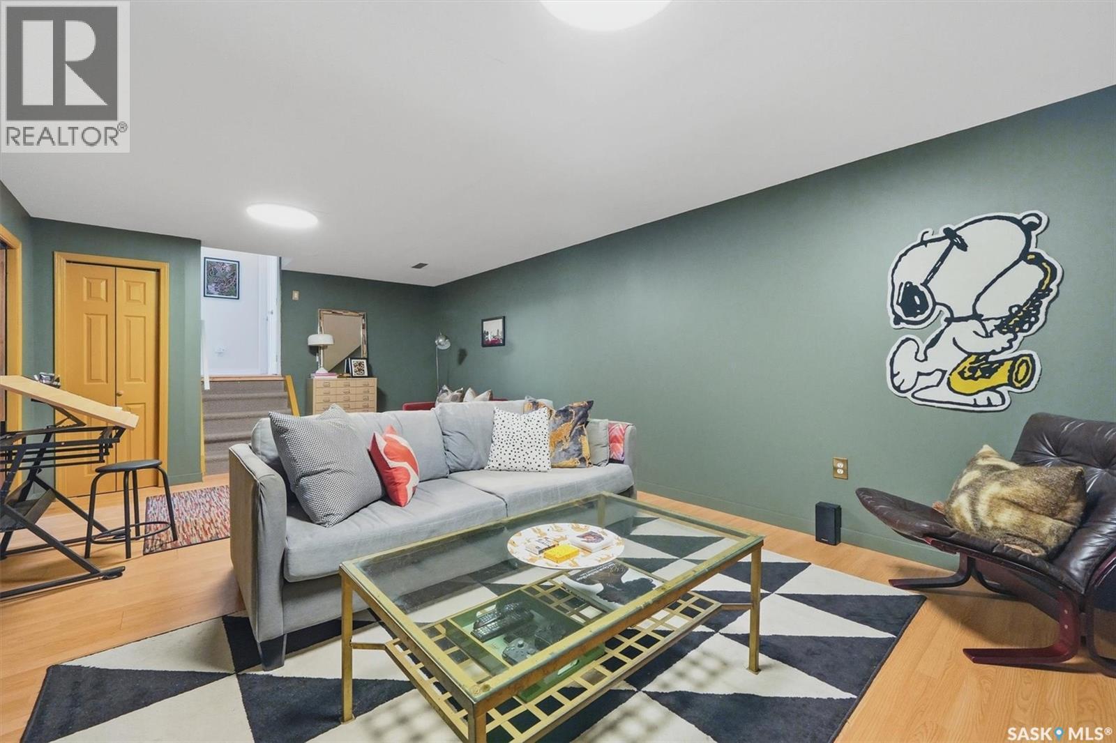 52 Potter CRESCENT - 27