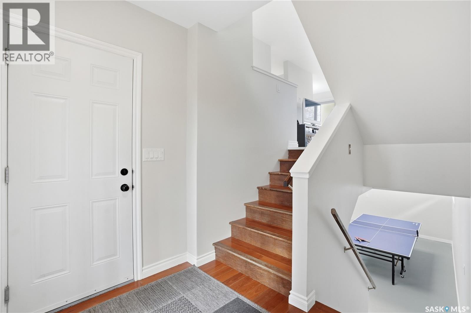 #A-B 141 Queen STREET - 3