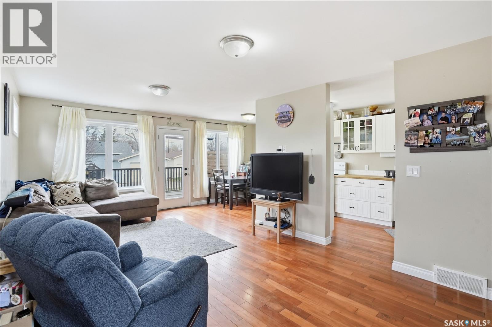 #A-B 141 Queen STREET - 45