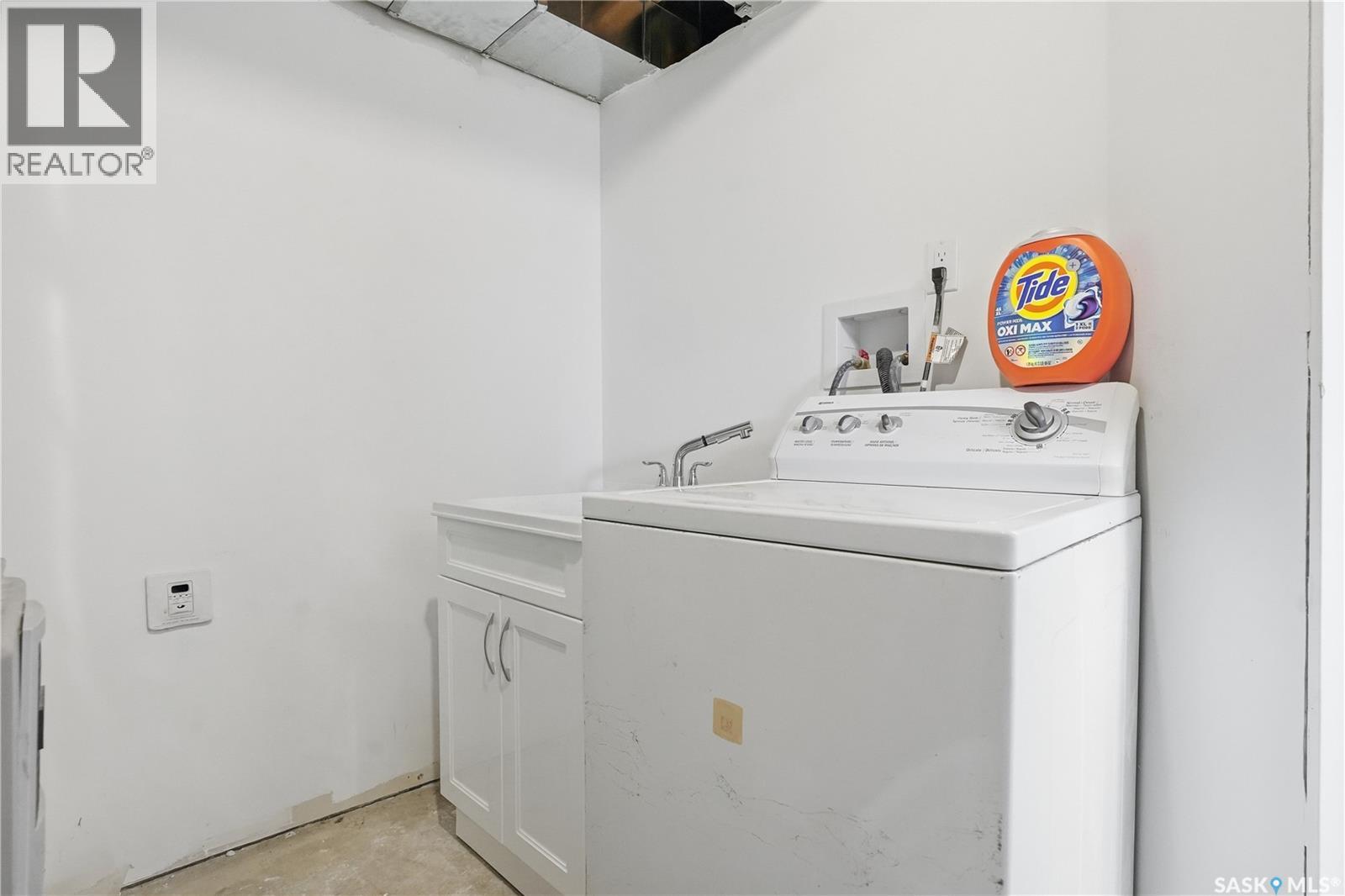 #A-B 141 Queen STREET - 71