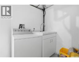 A-b 141 Queen Street, Elbow, SK S0H1J0 Photo 51