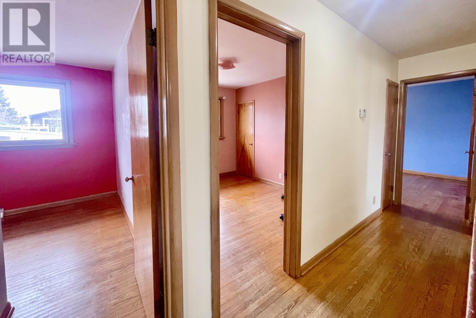 45 Dingwall PKWY - 22