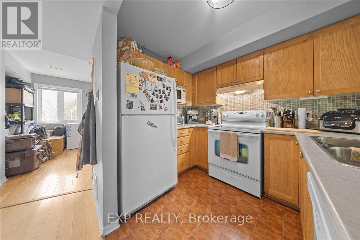 77 STRATHAVEN PRIVATE