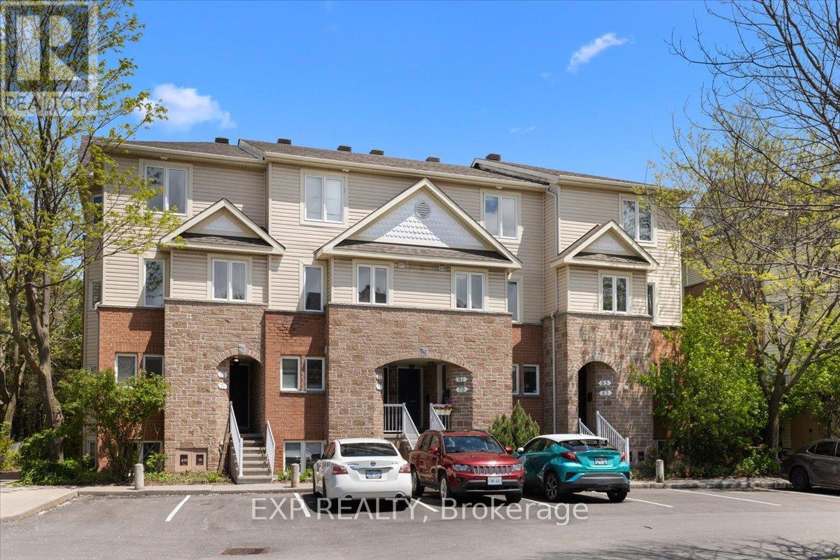 2 Bed, 2 Bath House for Rent in Ottawa – 77 STRATHAVEN PRIVATE, Ottawa – MLS# X13223020 - Image 16