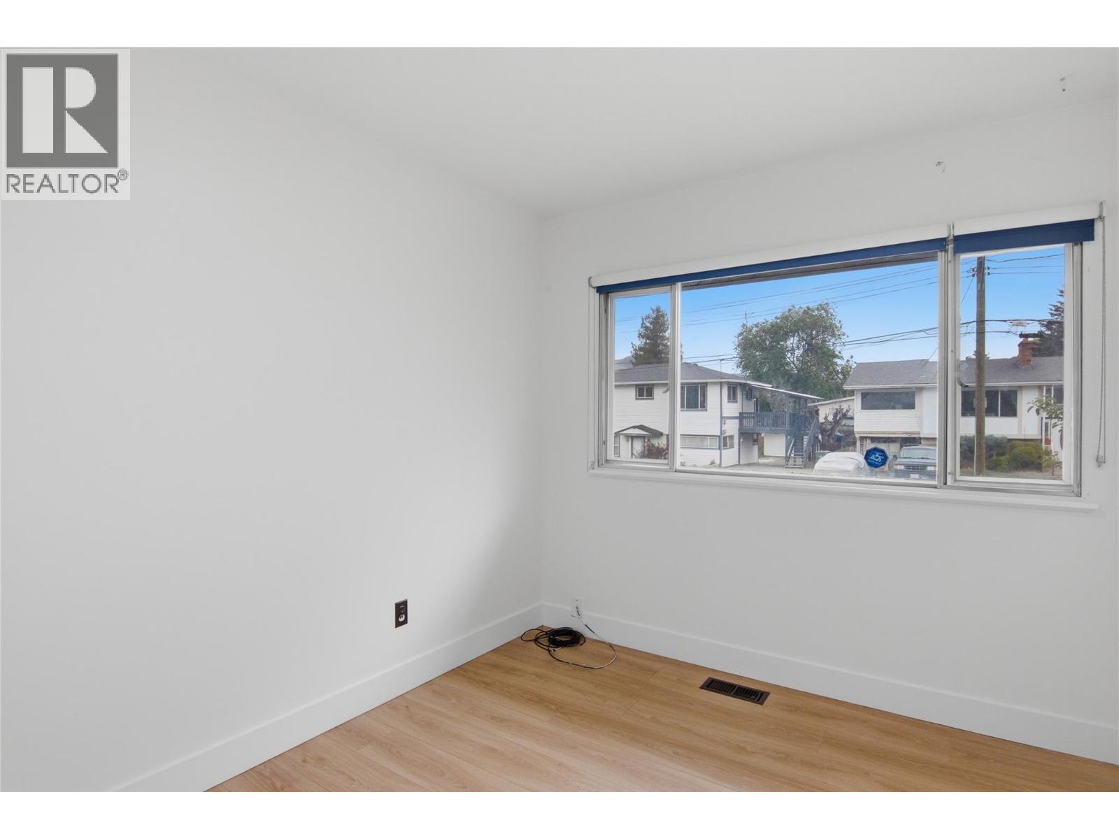 649 Brentwood Avenue - 18