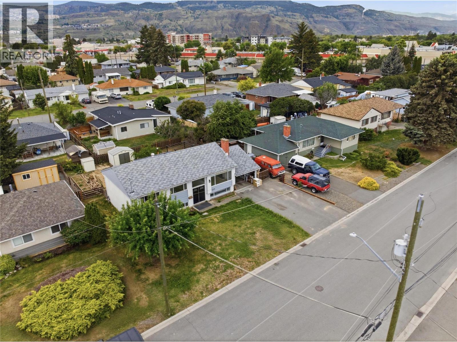 649 Brentwood Avenue - 9