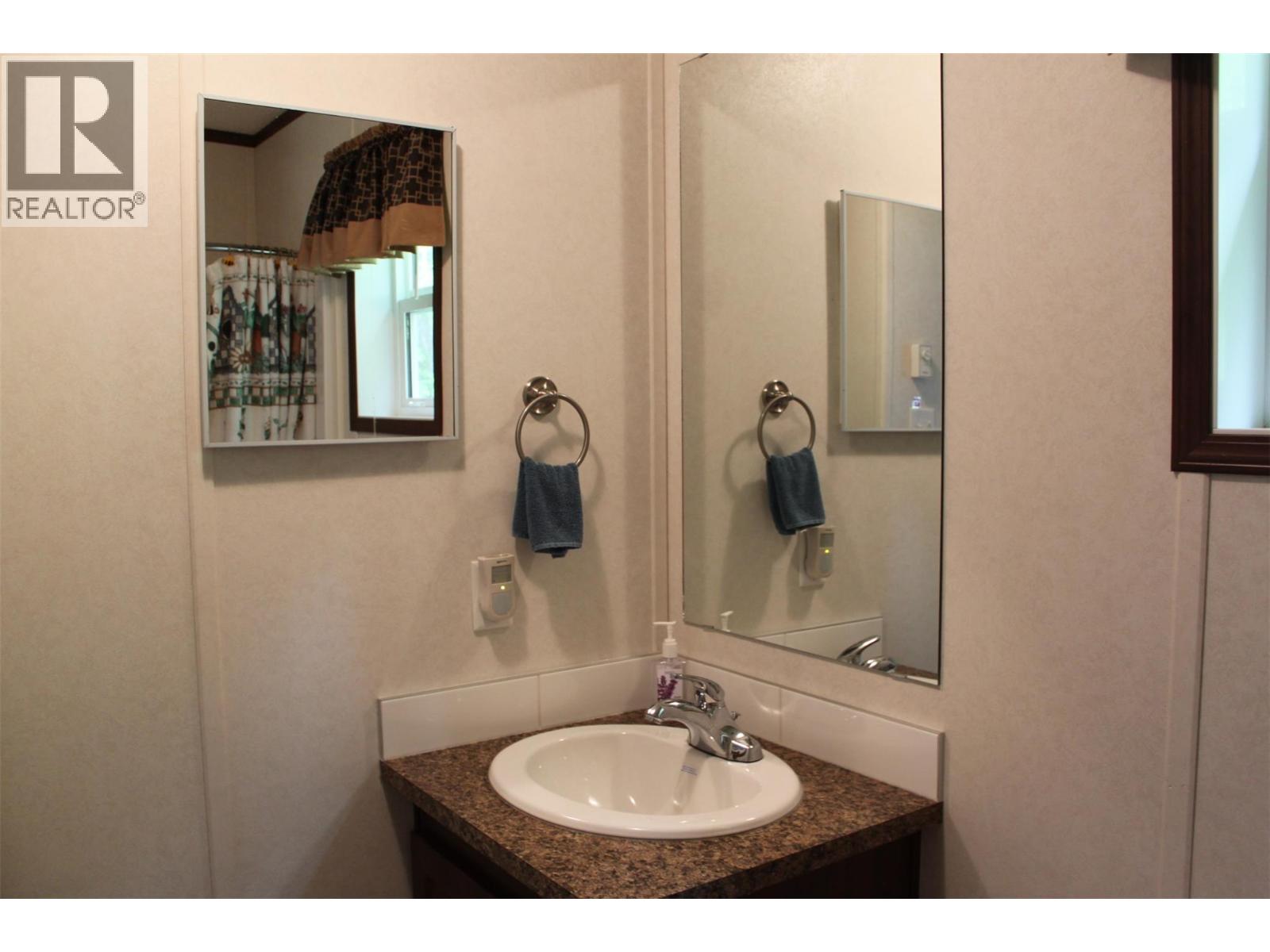 3015 6 Highway - 17