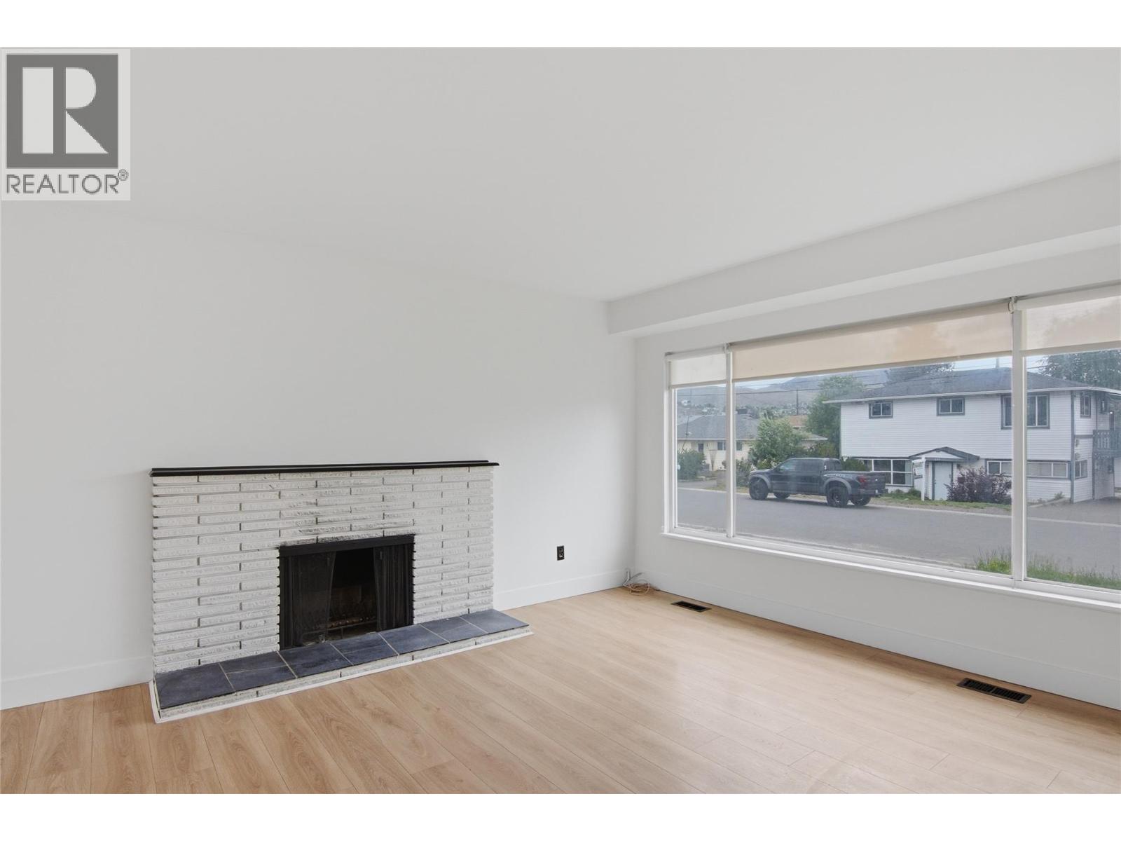 649 Brentwood Avenue - 51