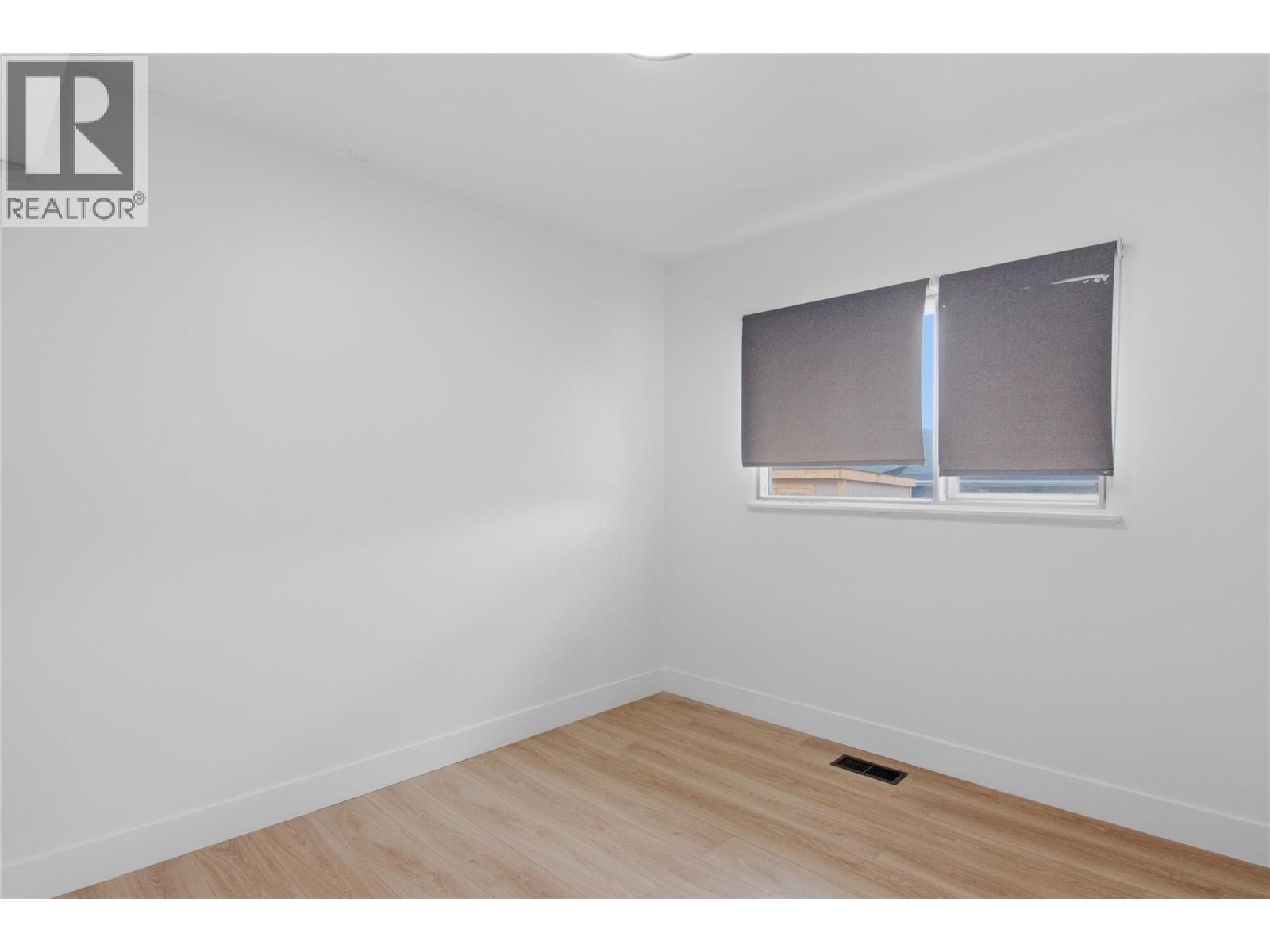 649 Brentwood Avenue - 39