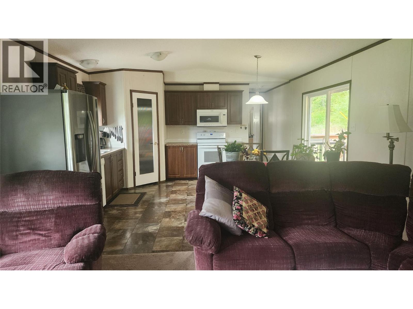 3015 6 Highway - 10